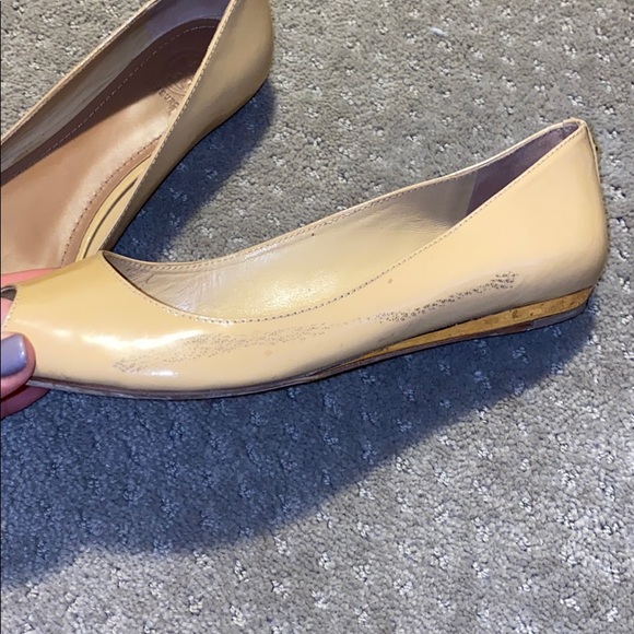 Tan Tori Burch Flats - Picture 4 of 5